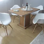 Lana Apartment *