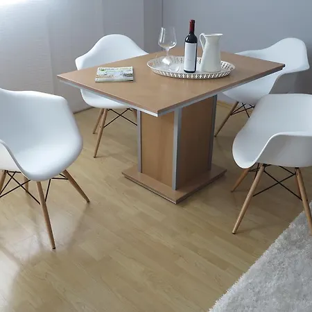 Lana Apartman *