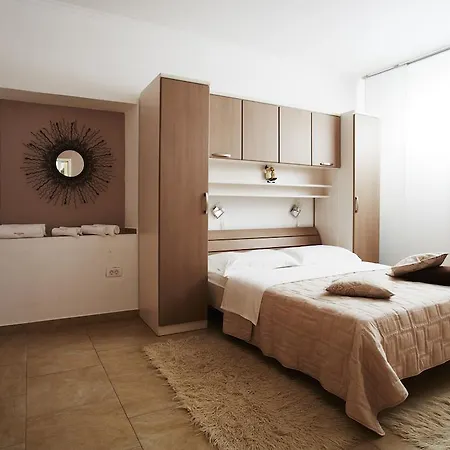Apartamento Lana *